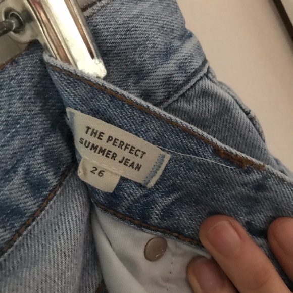 10-inch High-Rise Madewell Perfect Summer Jean - Picture 4 of 7